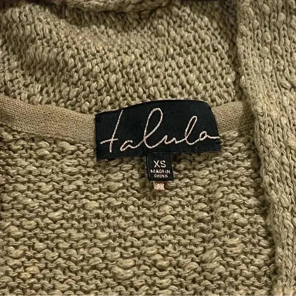 🎈Talula Aritzia open front knitted sweater cardigan in Tan color. Size XS - Picture 4 of 4